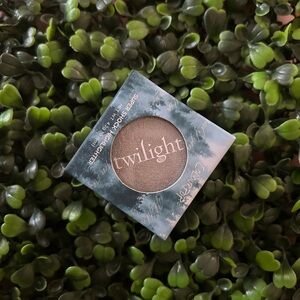 Colourpop twilight 🩸